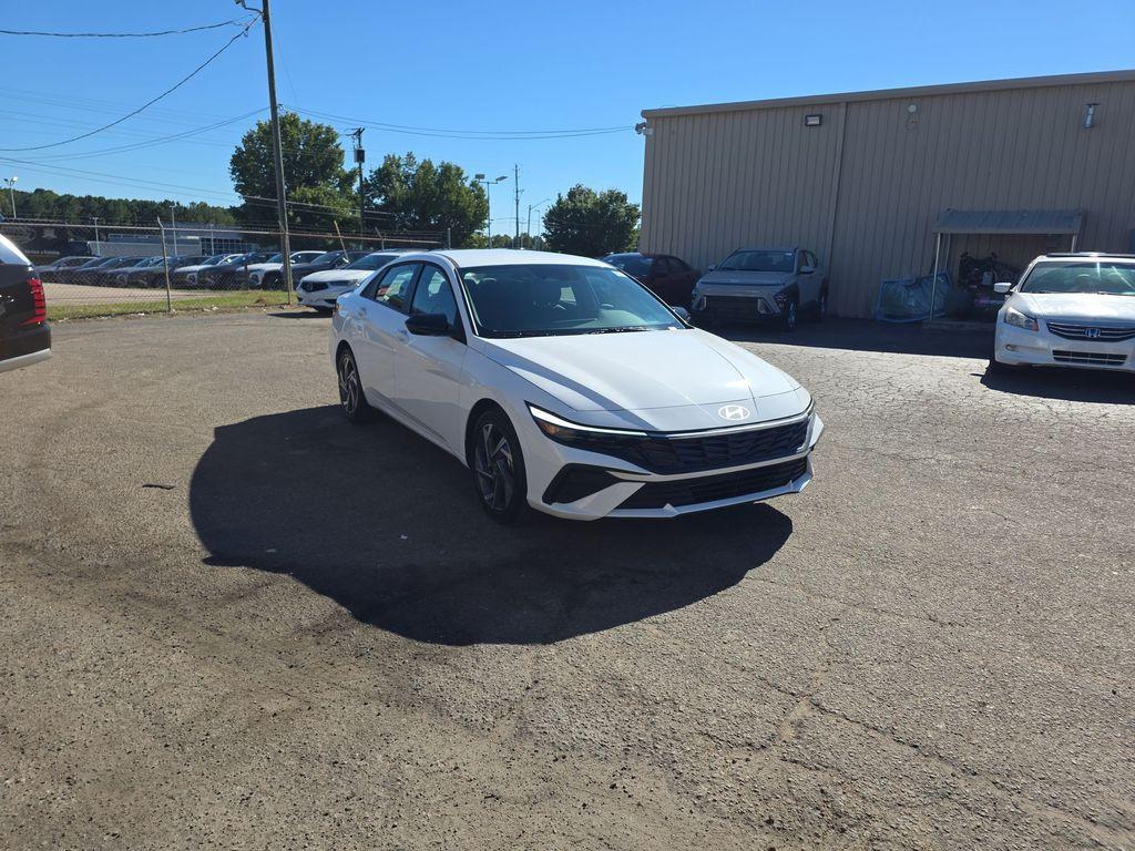 new 2025 Hyundai Elantra car, priced at $24,660
