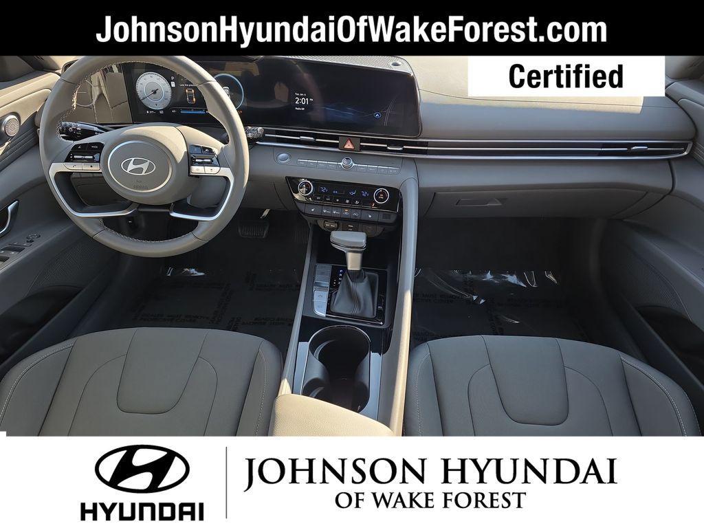 used 2025 Hyundai Elantra car, priced at $21,998