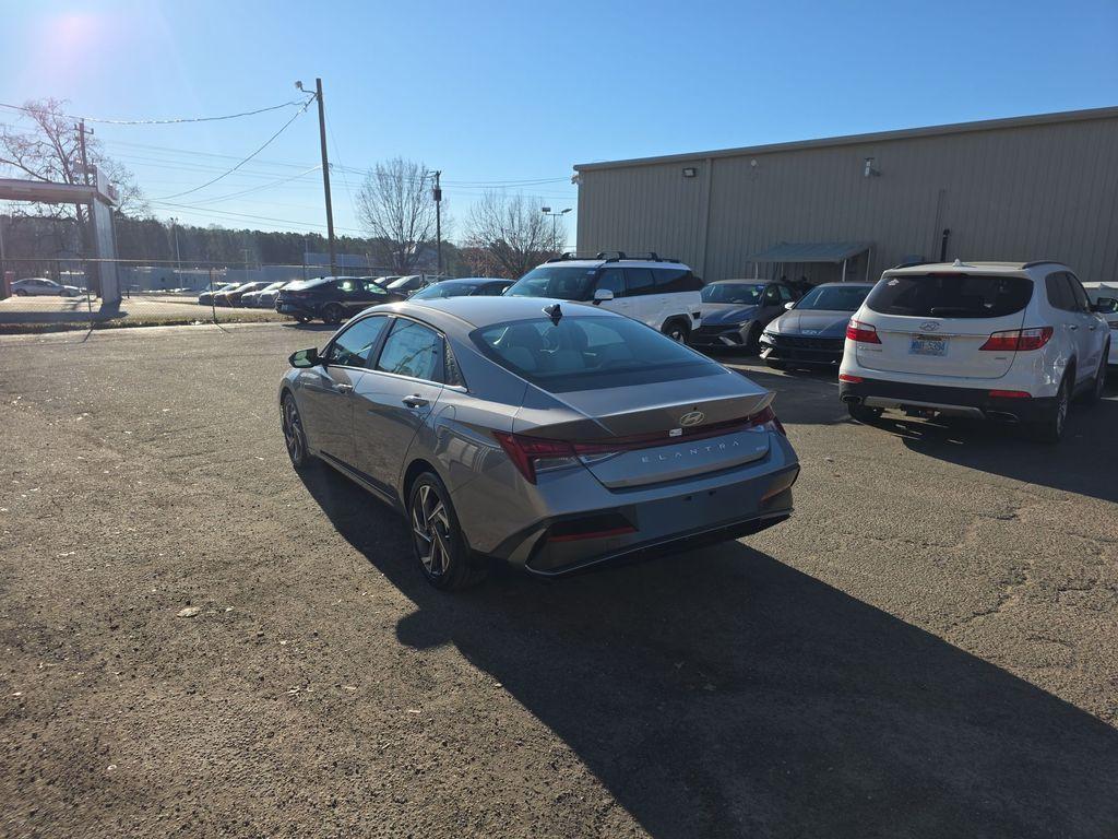 new 2026 Hyundai ELANTRA HEV car, priced at $30,970