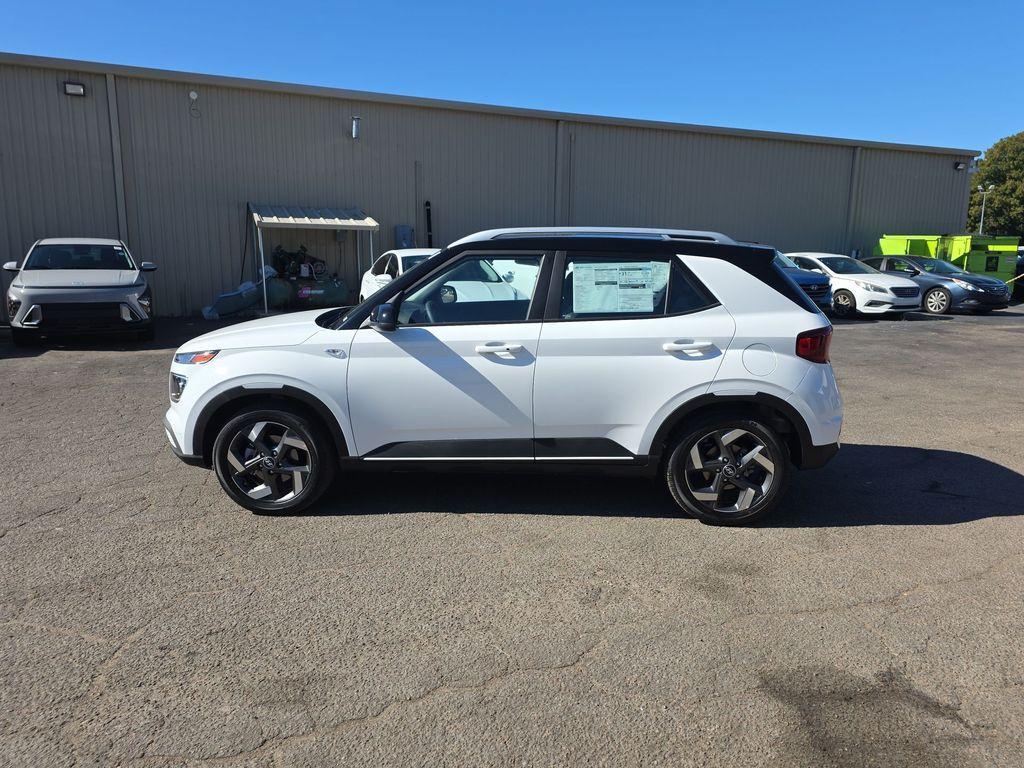 new 2025 Hyundai Venue car, priced at $25,565