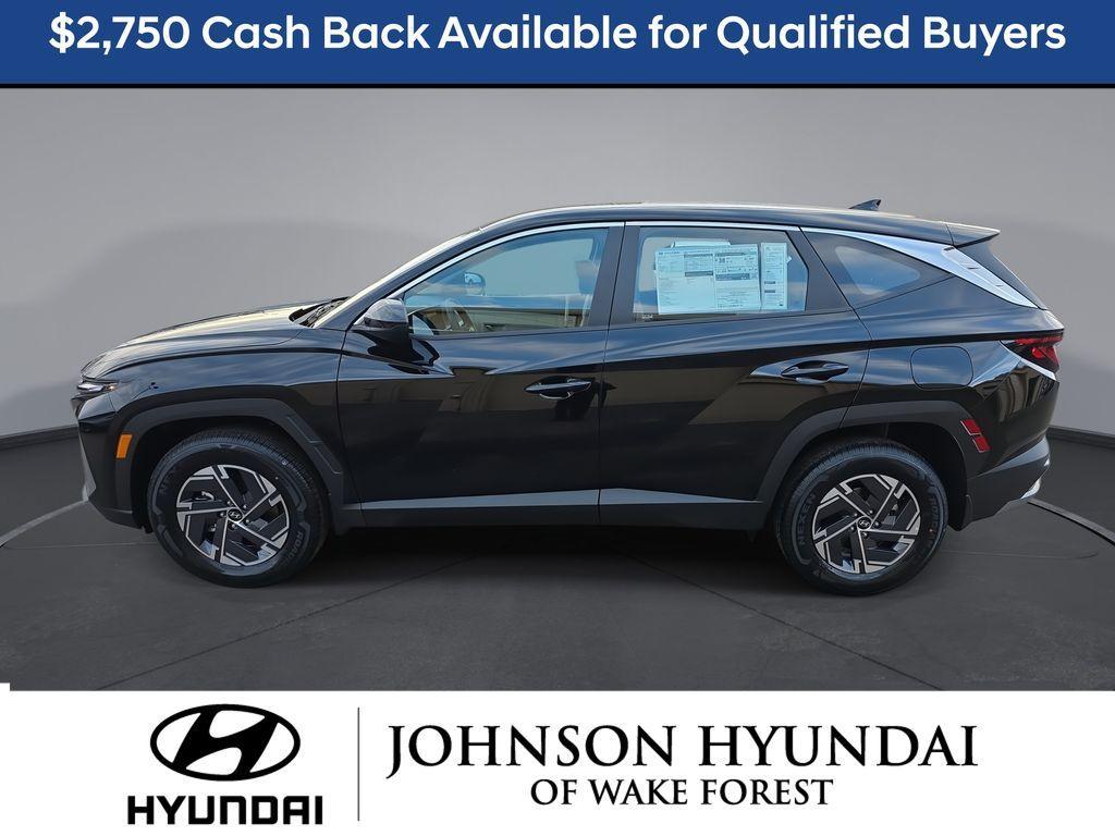 new 2026 Hyundai TUCSON Hybrid car, priced at $31,990