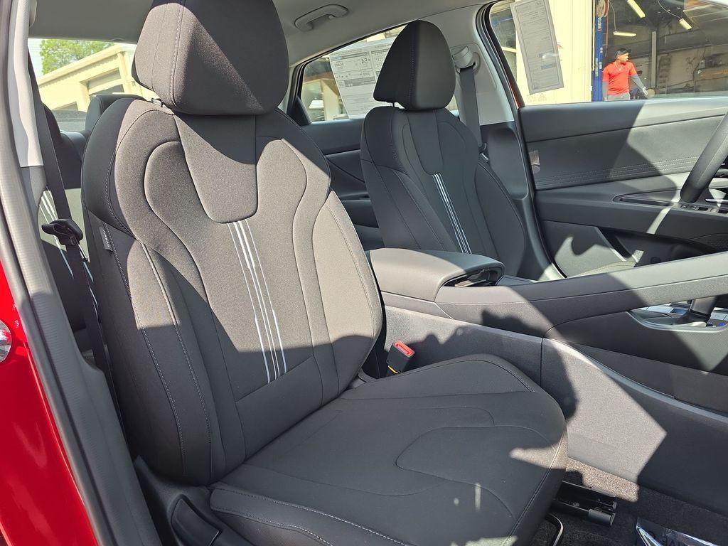 new 2026 Hyundai ELANTRA HEV car, priced at $27,085
