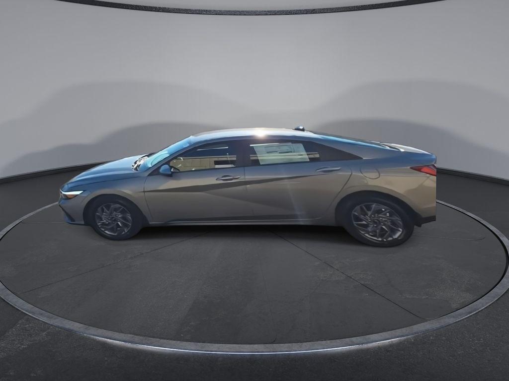 new 2026 Hyundai ELANTRA HEV car, priced at $26,575