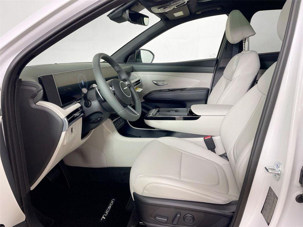 new 2026 Hyundai TUCSON Hybrid car, priced at $41,104