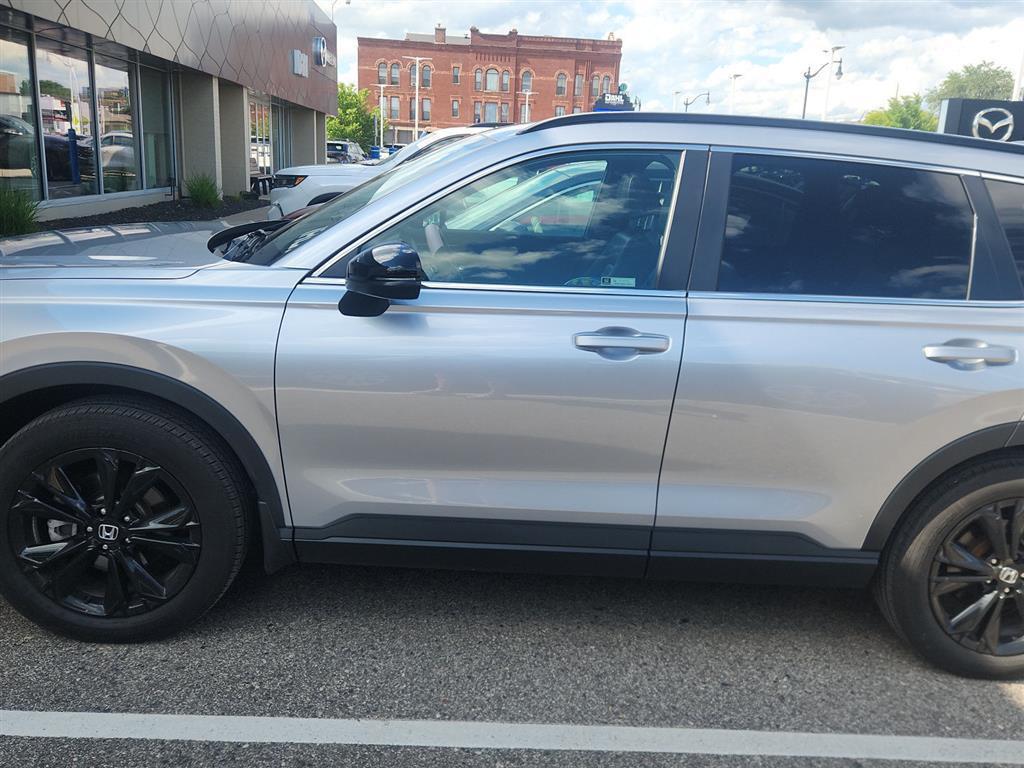used 2024 Honda CR-V Hybrid car, priced at $36,998