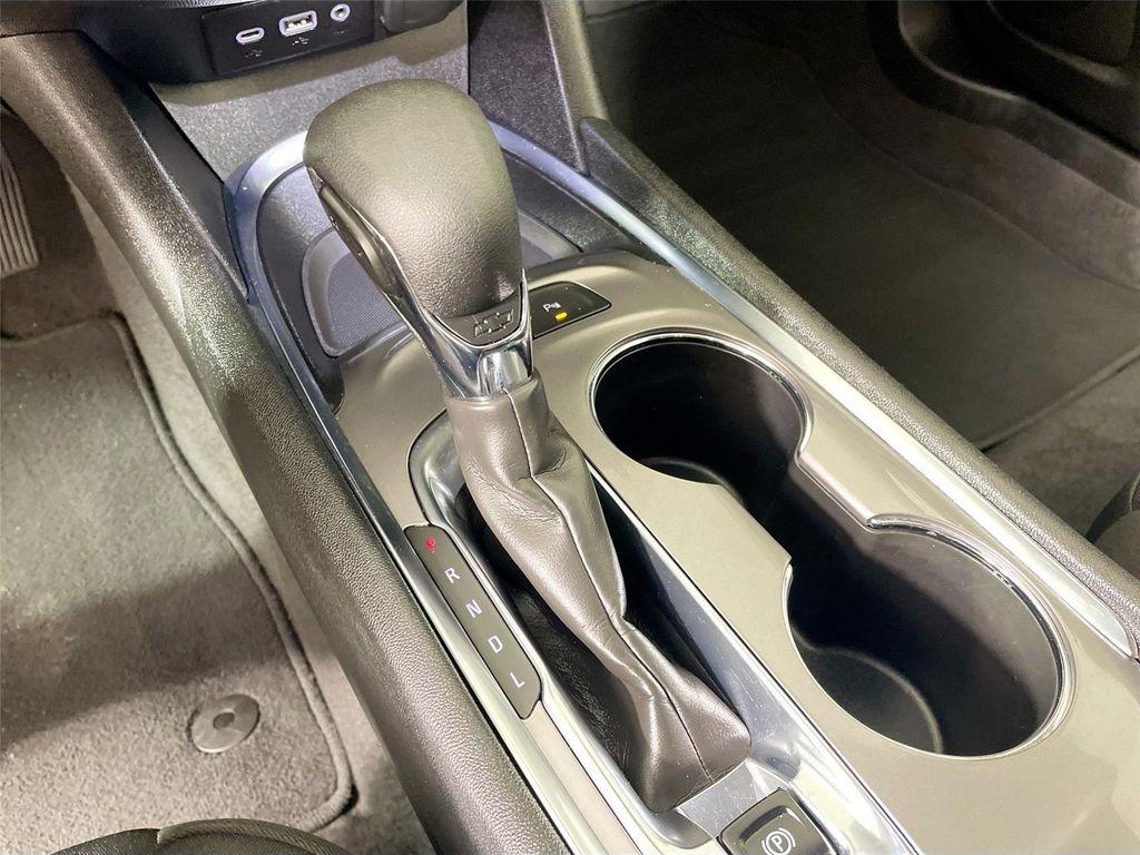 used 2024 Chevrolet Malibu car, priced at $17,998