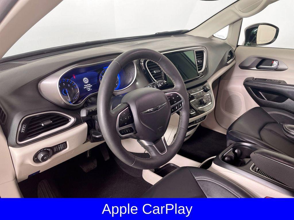 used 2024 Chrysler Pacifica car, priced at $29,985