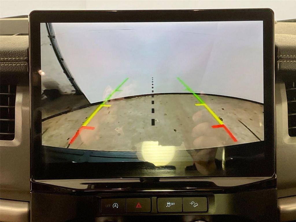 used 2024 Ford Expedition car, priced at $41,975