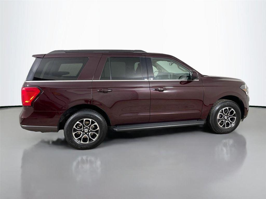 used 2024 Ford Expedition car, priced at $41,975