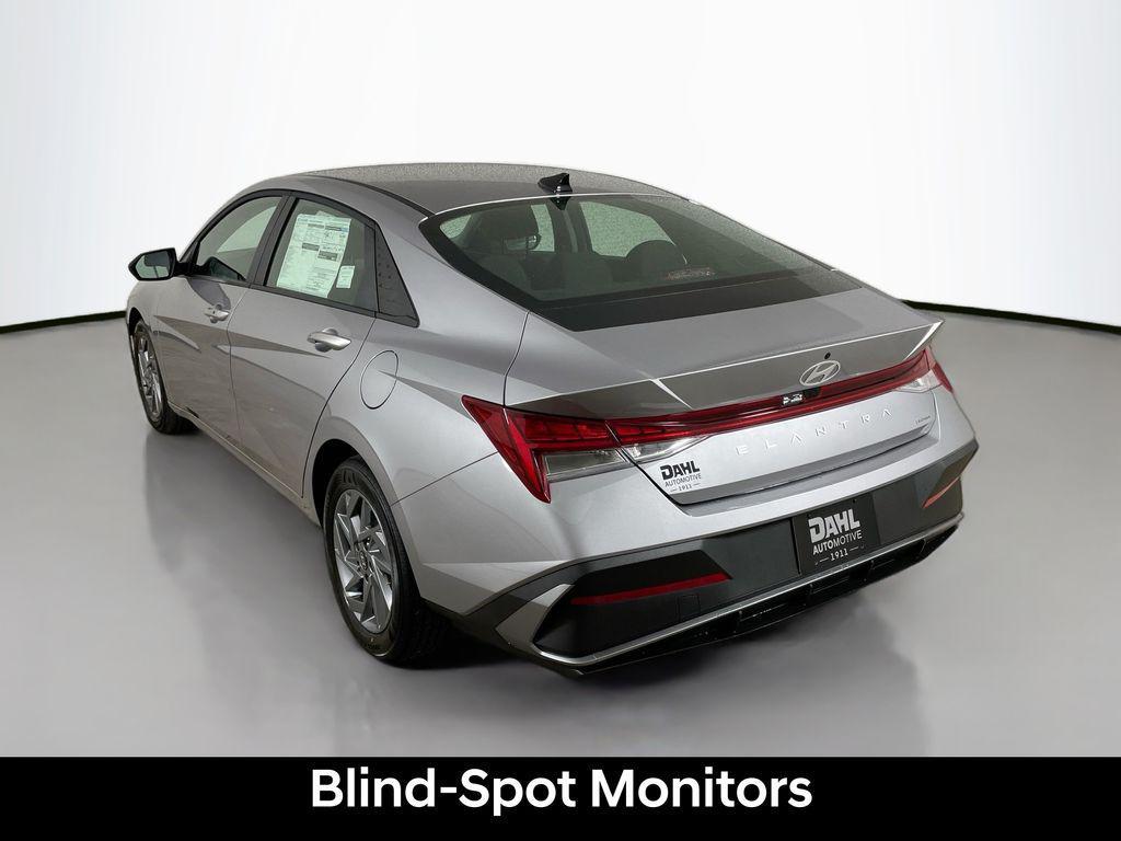 new 2026 Hyundai ELANTRA HEV car, priced at $25,799