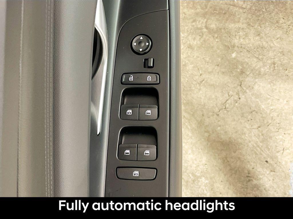 new 2026 Hyundai ELANTRA HEV car, priced at $25,799