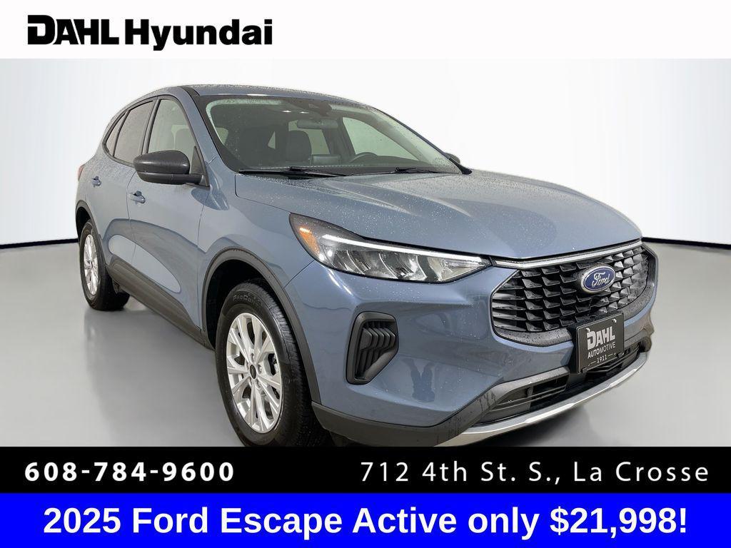 used 2025 Ford Escape car, priced at $21,998
