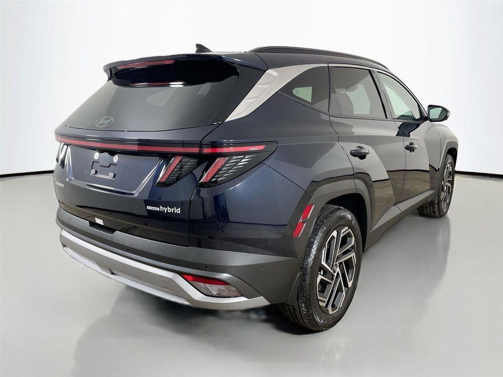new 2026 Hyundai TUCSON Hybrid car, priced at $40,279