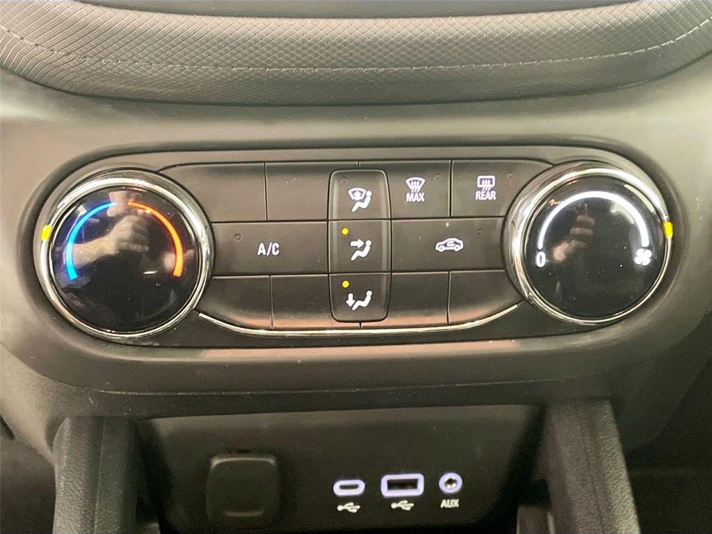 used 2023 Chevrolet TrailBlazer car, priced at $15,990