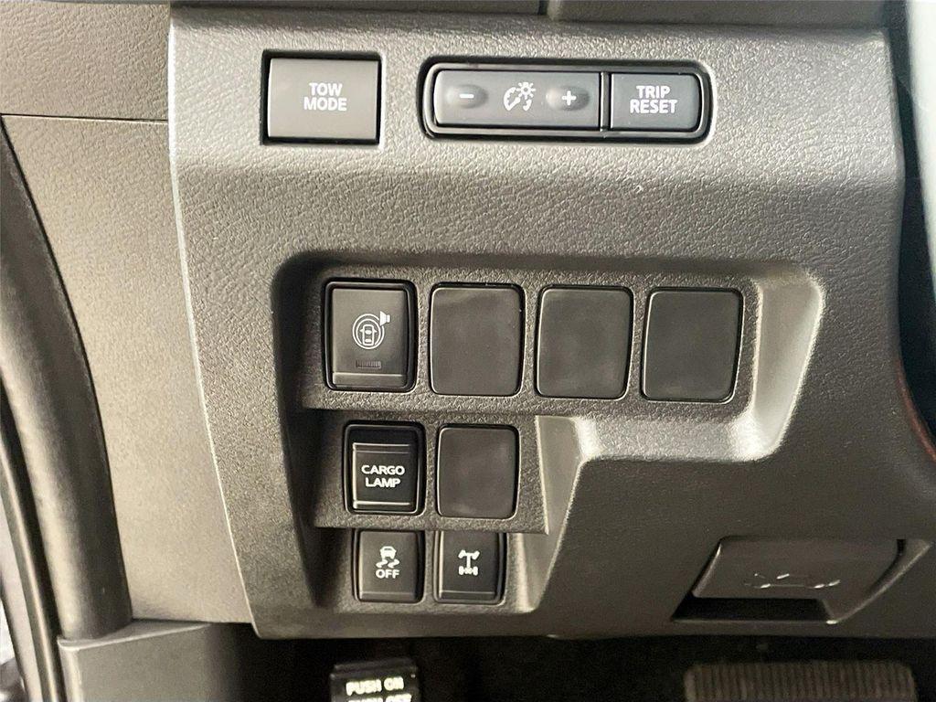 used 2026 Nissan Frontier car, priced at $39,490