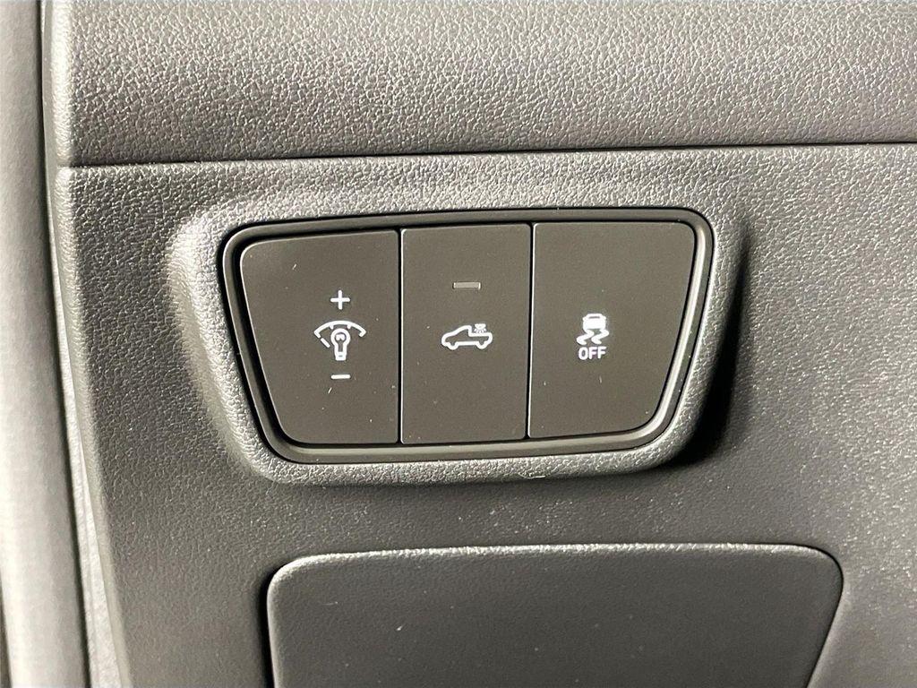 used 2023 Hyundai SANTA CRUZ car, priced at $20,911