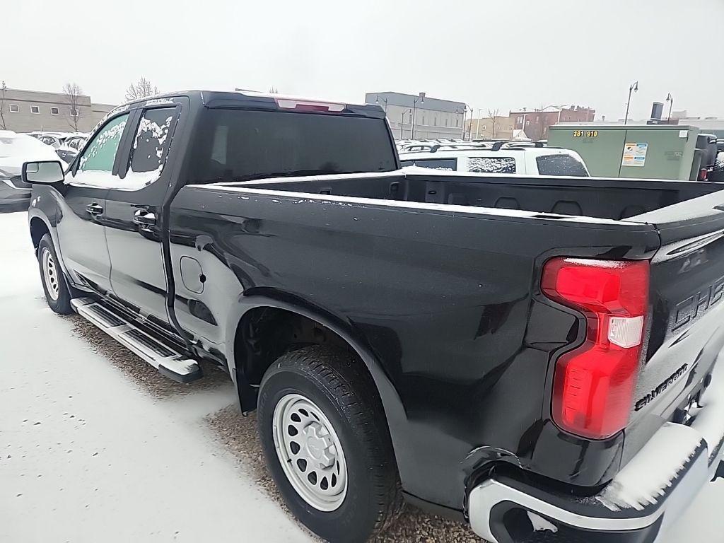used 2021 Chevrolet Silverado 1500 car, priced at $24,998
