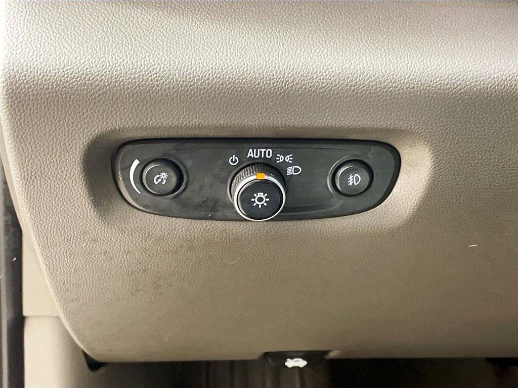 used 2018 Chevrolet Traverse car, priced at $8,990