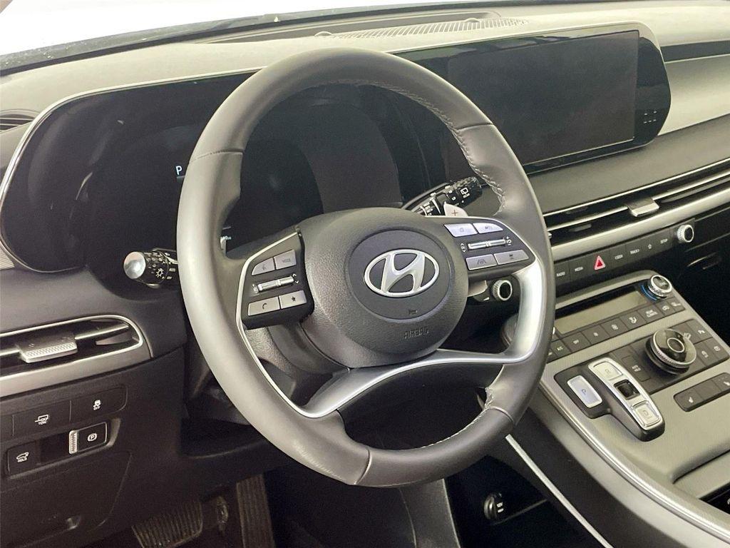used 2025 Hyundai Palisade car, priced at $37,490