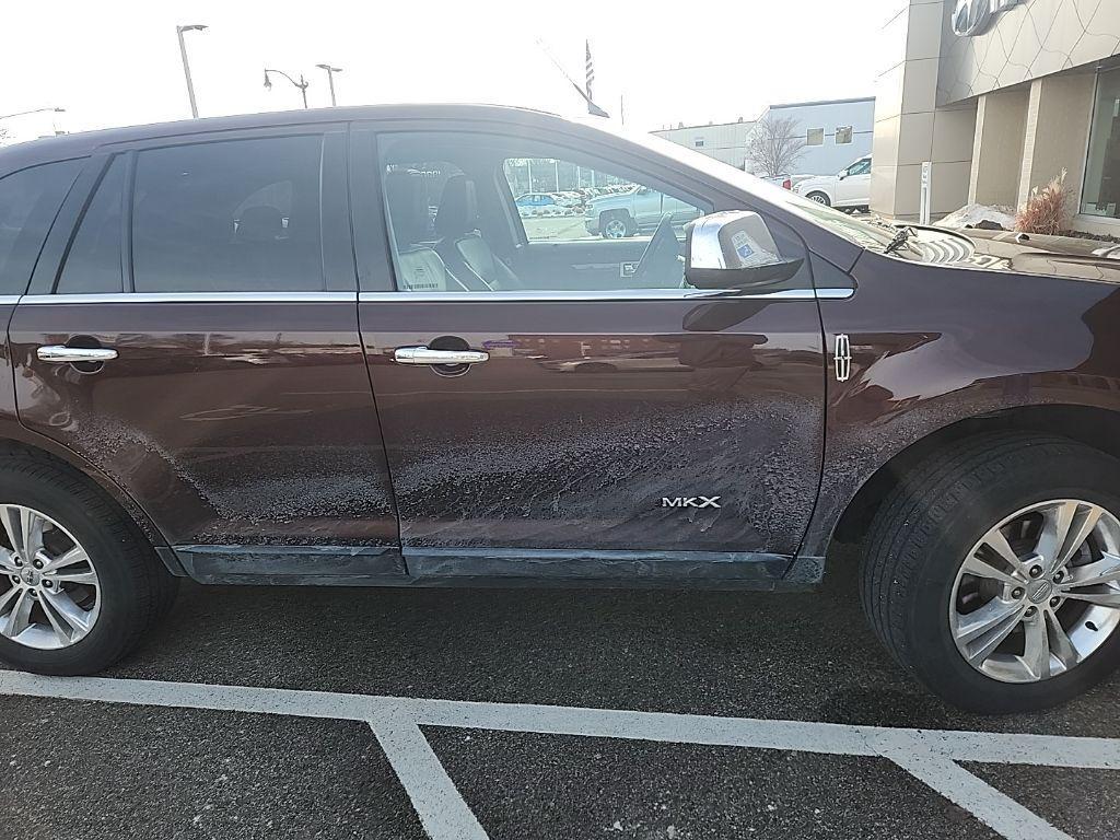 used 2010 Lincoln MKX car, priced at $9,000