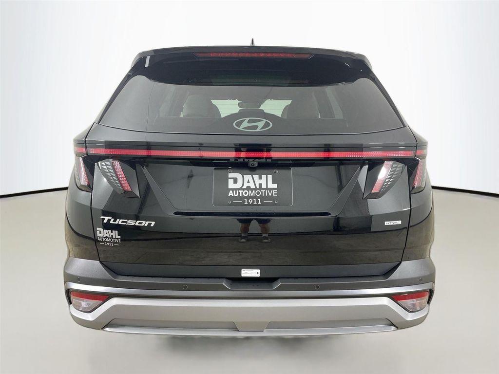 new 2026 Hyundai Tucson car, priced at $38,384