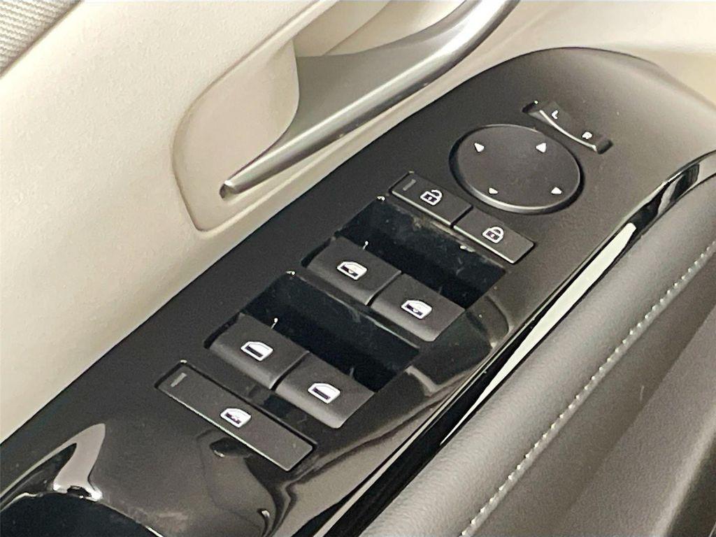 new 2026 Hyundai Tucson car, priced at $38,384