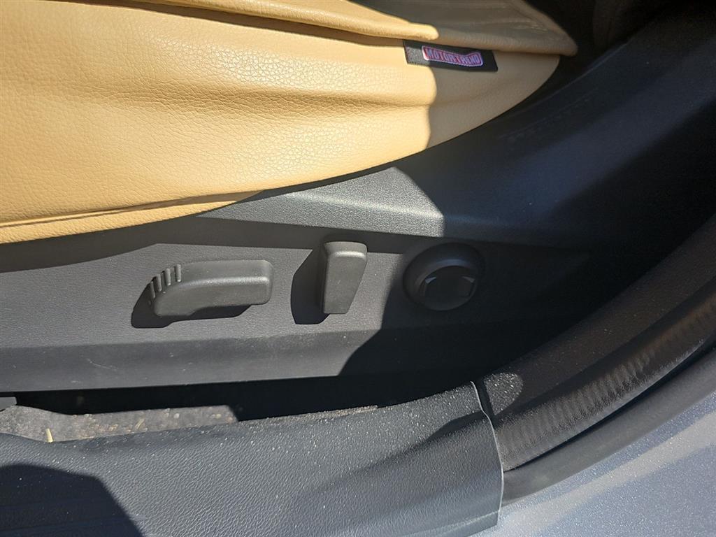 used 2025 Subaru Outback car, priced at $30,998