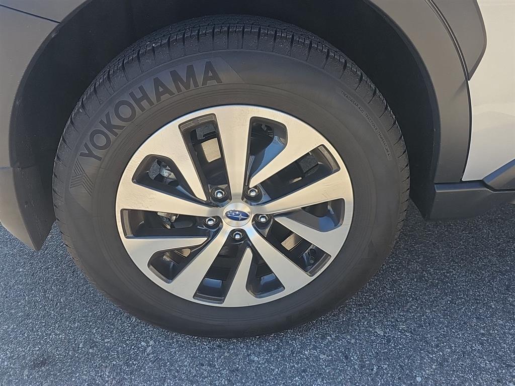 used 2025 Subaru Outback car, priced at $30,998