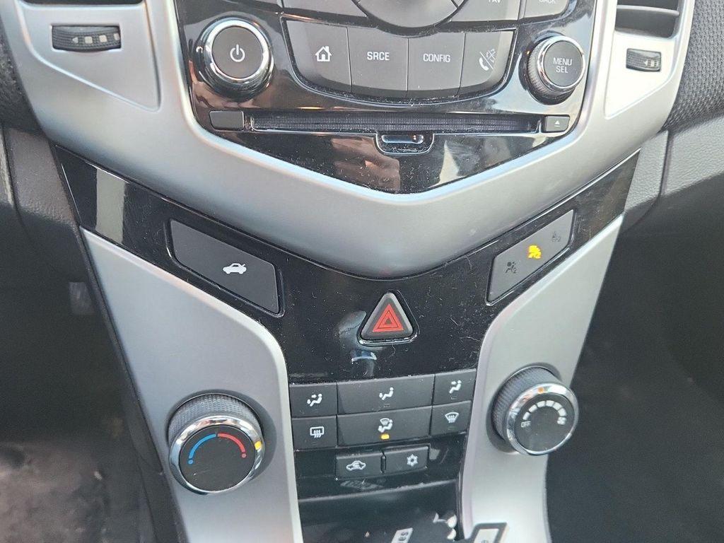 used 2016 Chevrolet Cruze Limited car, priced at $7,998