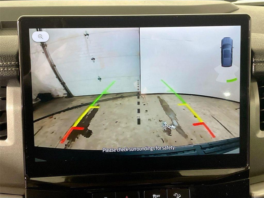 used 2024 Ford Expedition car, priced at $43,490