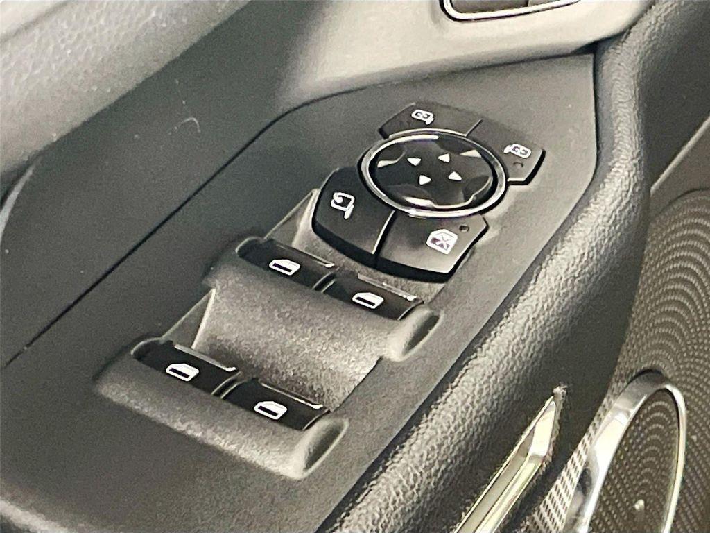 used 2024 Ford Expedition car, priced at $43,490