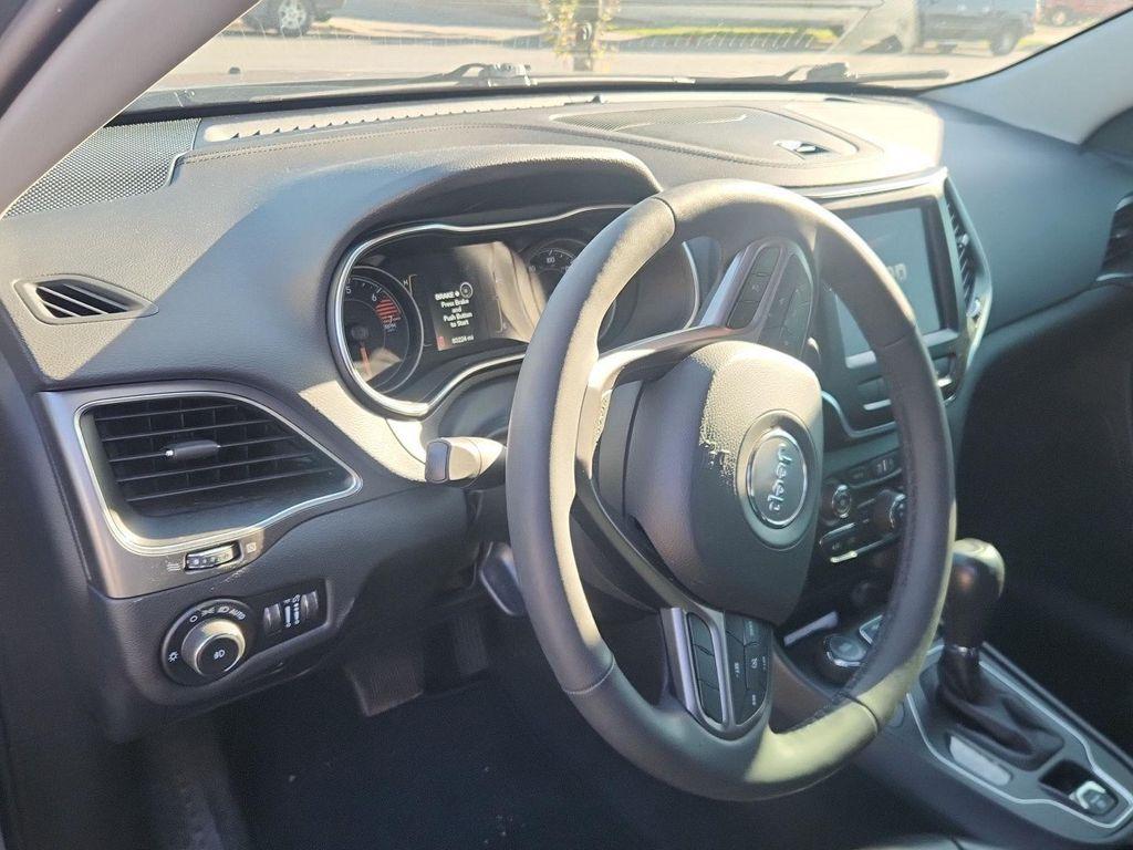 used 2021 Jeep Cherokee car, priced at $17,998