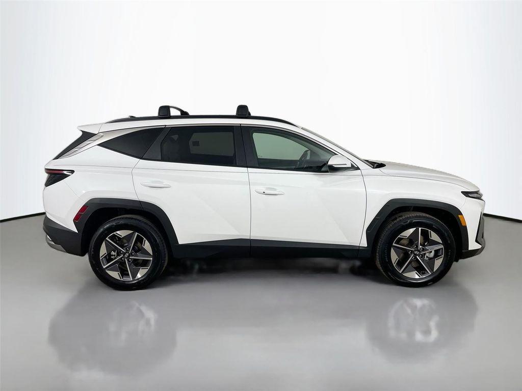 new 2026 Hyundai TUCSON Hybrid car, priced at $35,100
