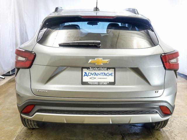 new 2026 Chevrolet Trax car, priced at $25,170
