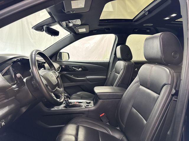 used 2023 Chevrolet Traverse car, priced at $35,084