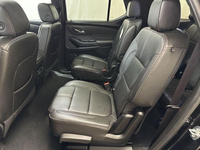 used 2023 Chevrolet Traverse car, priced at $35,084