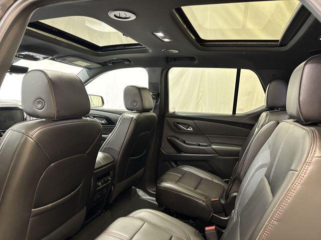 used 2023 Chevrolet Traverse car, priced at $35,084