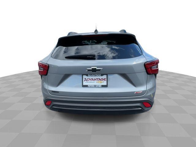 used 2025 Chevrolet Trax car, priced at $24,271
