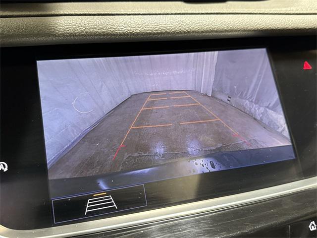 used 2020 Cadillac XT5 car, priced at $20,971