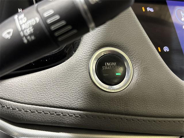 used 2020 Cadillac XT5 car, priced at $20,971