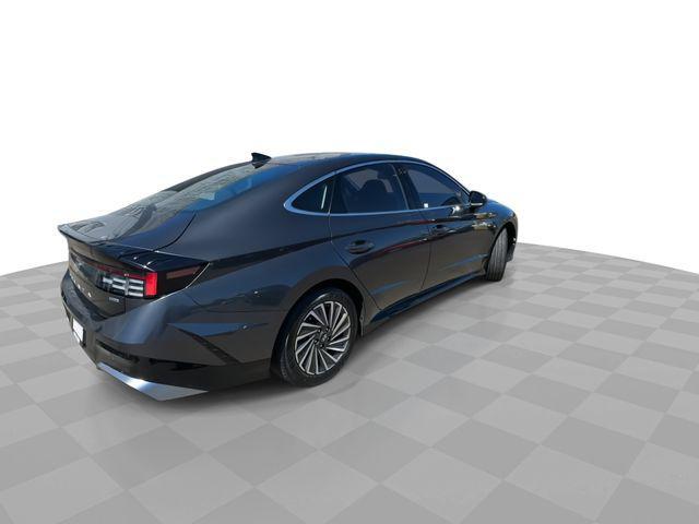 used 2025 Hyundai Sonata Hybrid car, priced at $24,049
