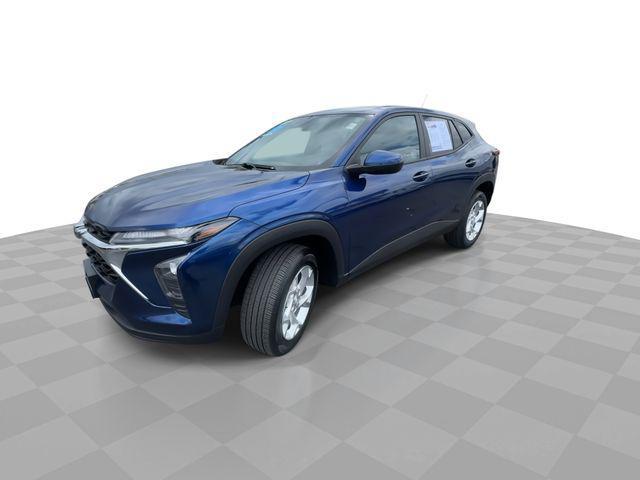 used 2024 Chevrolet Trax car, priced at $19,271