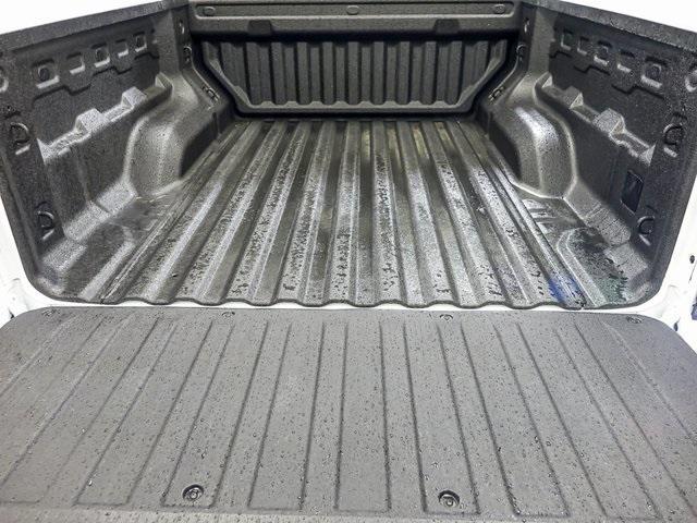 new 2026 Chevrolet Colorado car, priced at $33,985