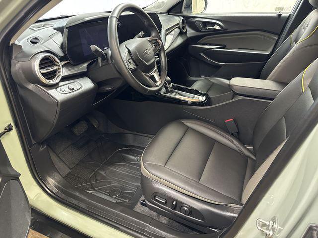 used 2025 Chevrolet Trax car, priced at $22,571