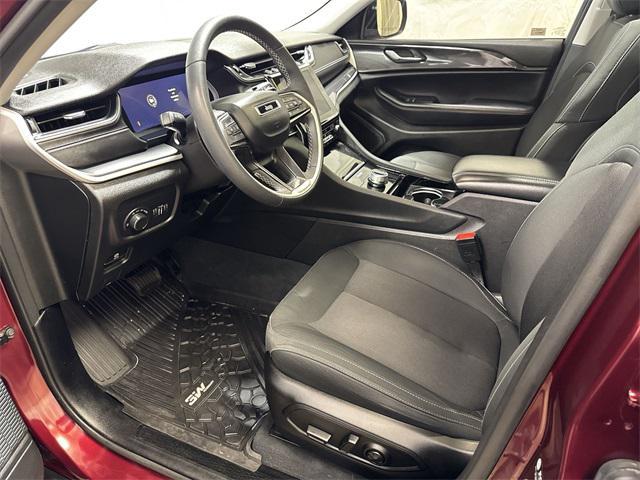 used 2023 Jeep Grand Cherokee car, priced at $25,307