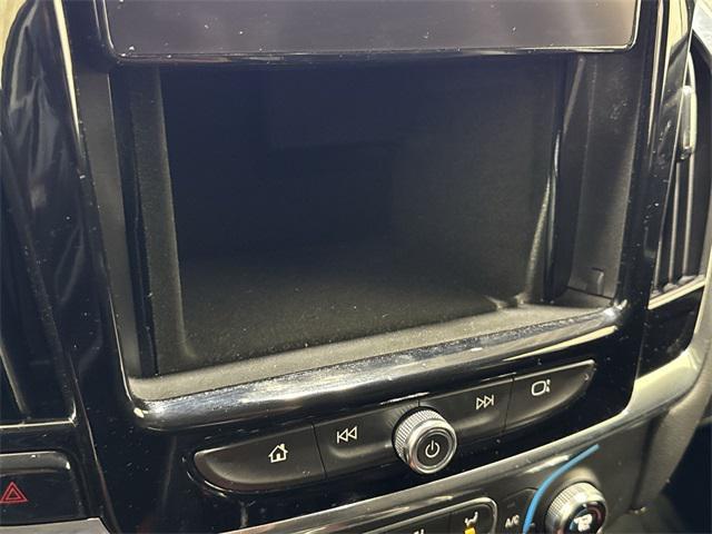 used 2020 Chevrolet Traverse car, priced at $21,596
