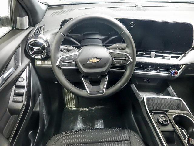 new 2026 Chevrolet Equinox car, priced at $24,695