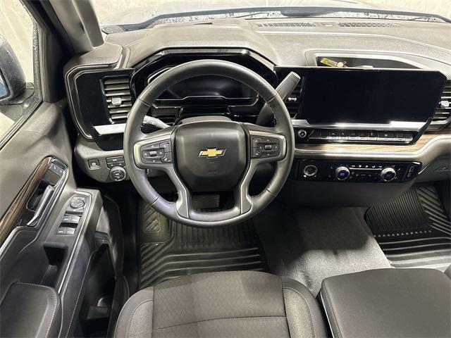 used 2024 Chevrolet Silverado 1500 car, priced at $37,847