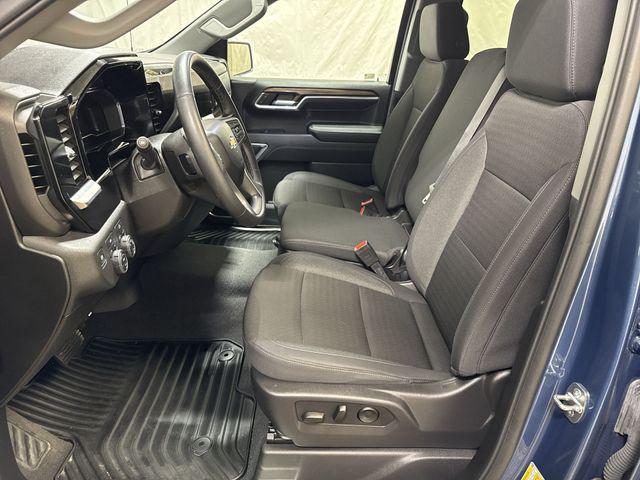 used 2024 Chevrolet Silverado 1500 car, priced at $35,971
