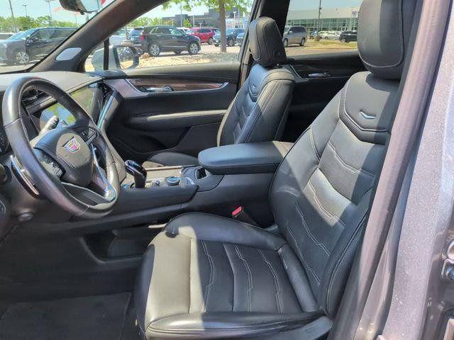 used 2023 Cadillac XT6 car, priced at $38,195